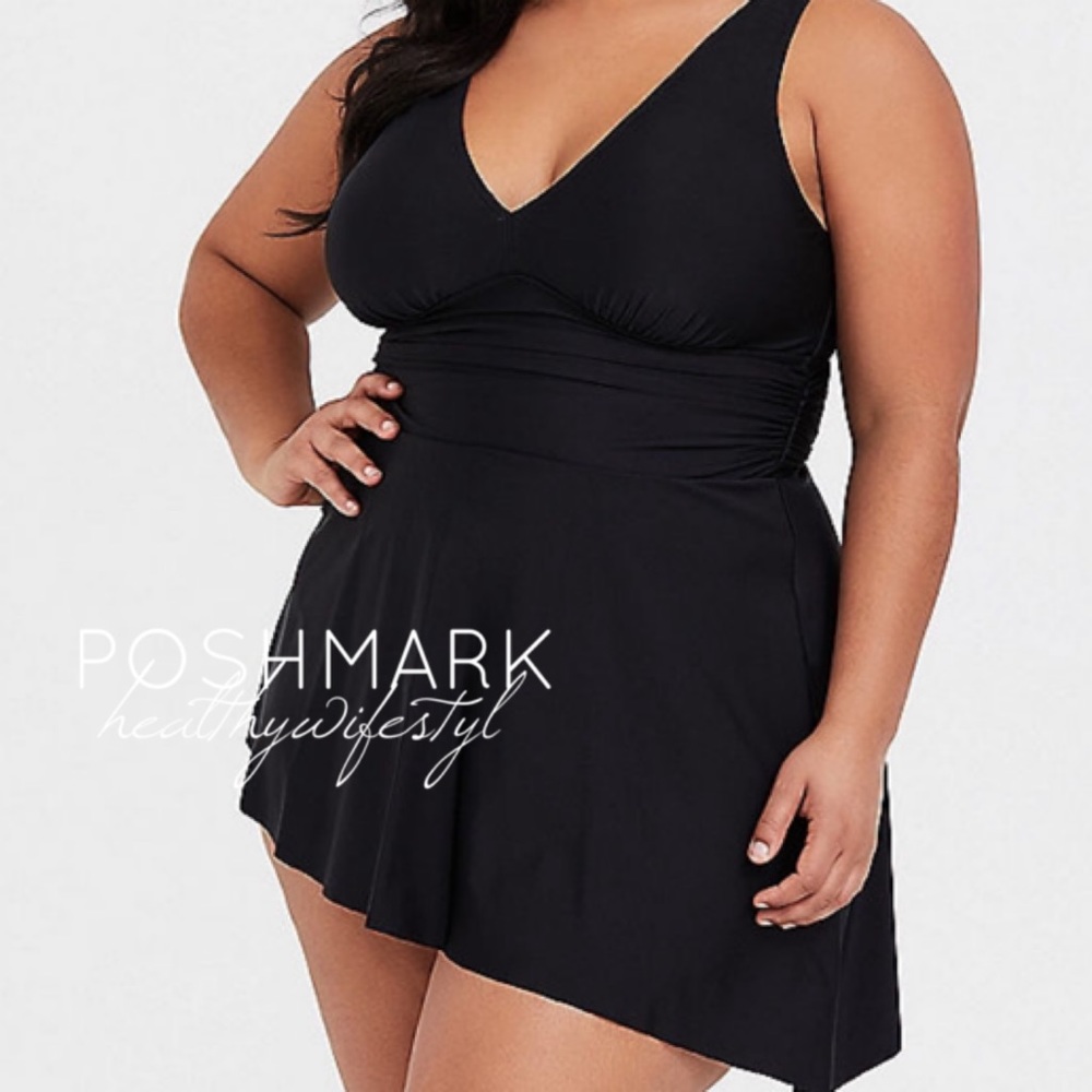 4X TORRID BLACK ASYMMETRIC ONE-PIECE SWIM DRESS